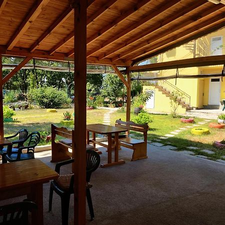 Вила Сириус Sinemoreț Exterior foto