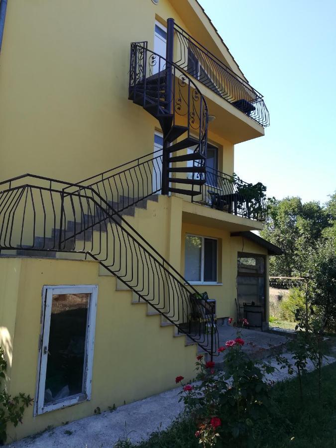 Вила Сириус Sinemoreț Exterior foto
